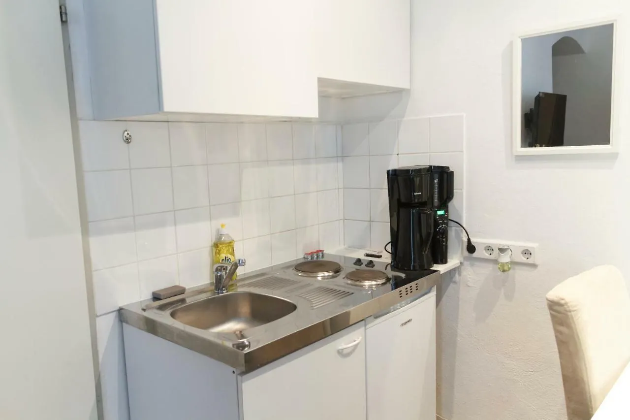 Trending Apartment Viena